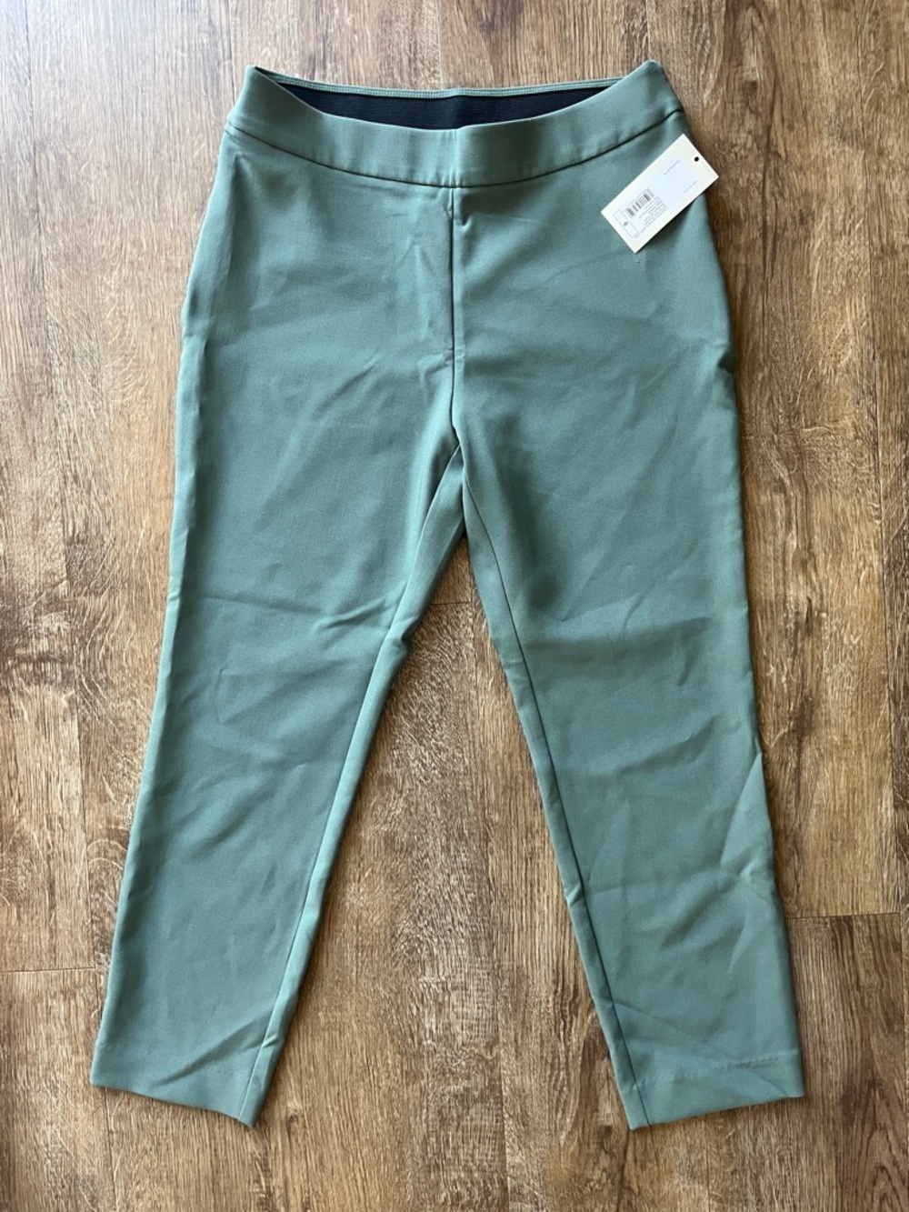 A New Day Green Work Pants Size 8 Short NWT Ankle Length